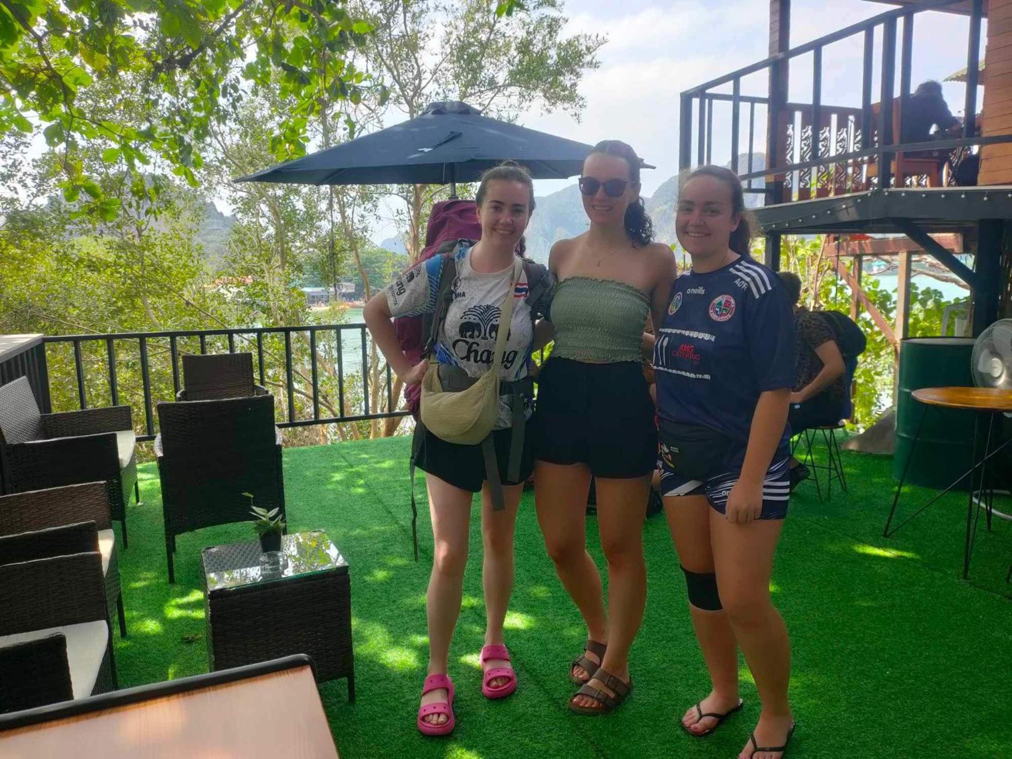 Sweed Dee Seaview Hostel Phi Phi Islands Esterno foto