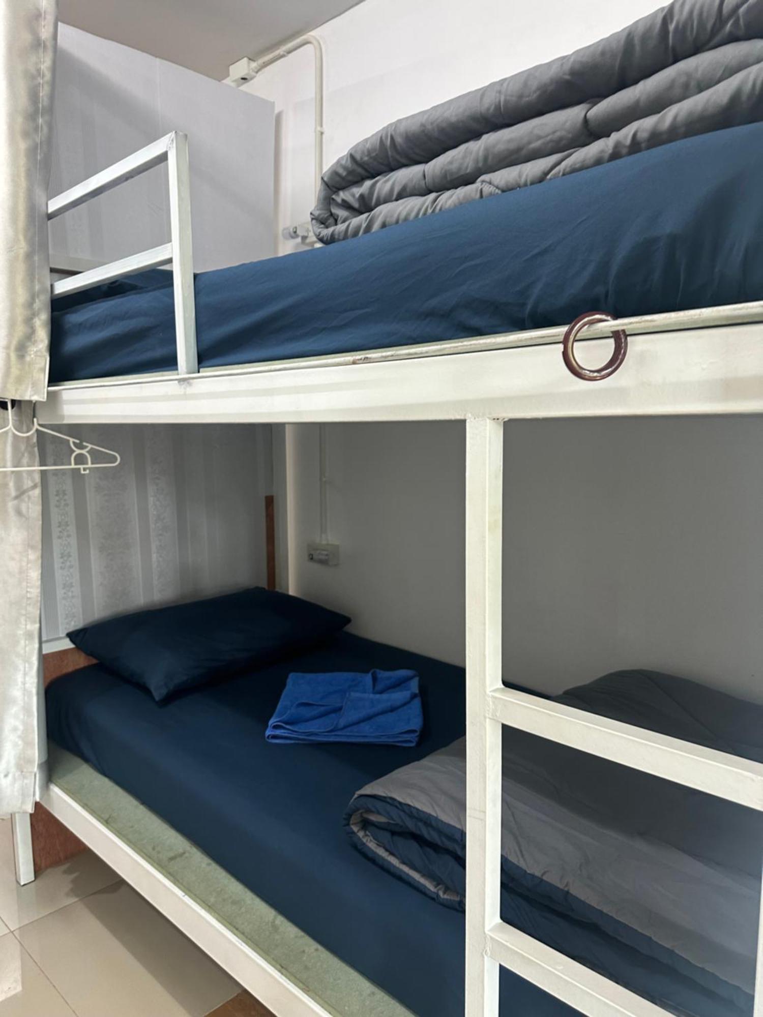 Sweed Dee Seaview Hostel Phi Phi Islands Esterno foto