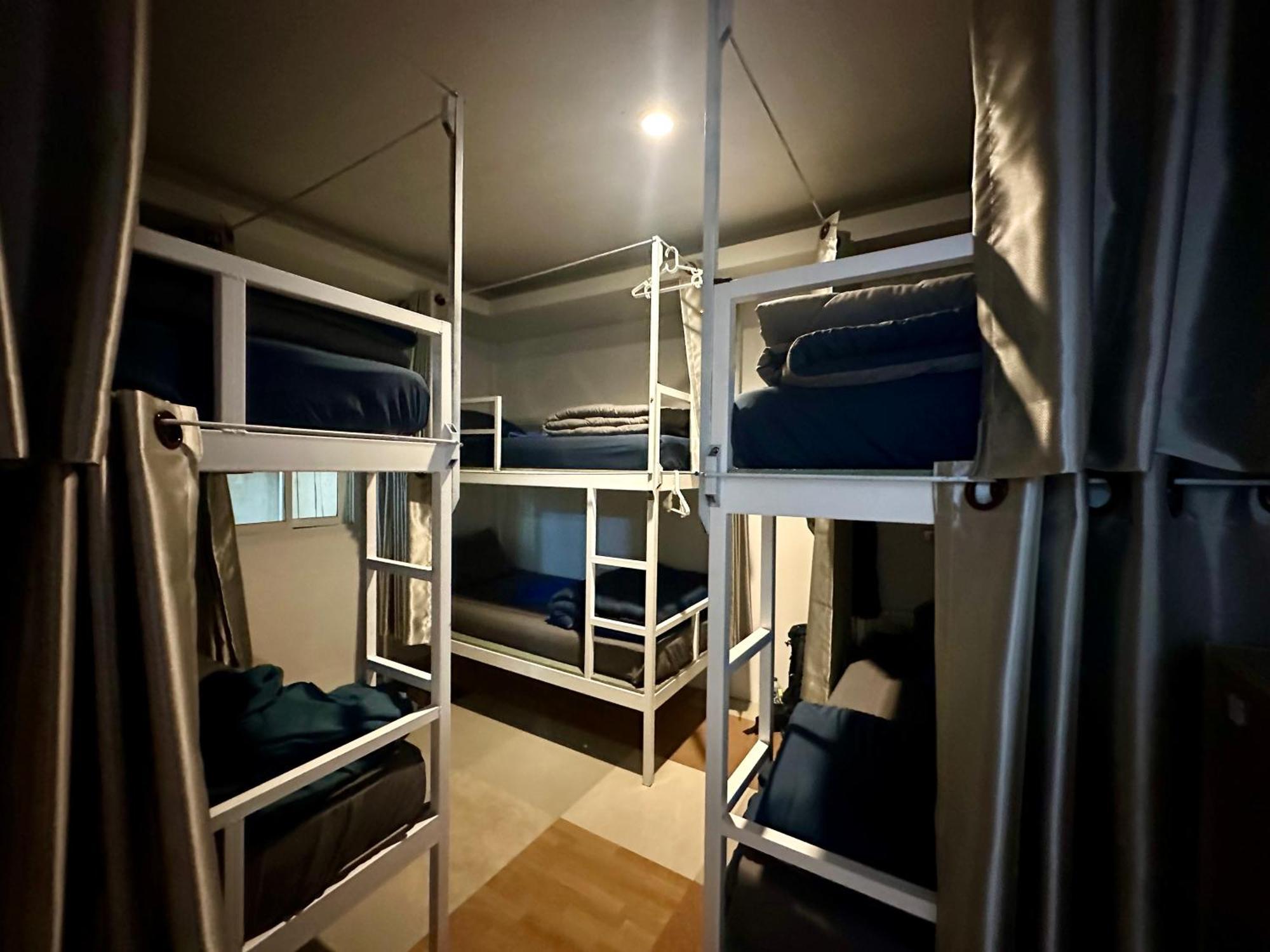 Sweed Dee Seaview Hostel Phi Phi Islands Esterno foto